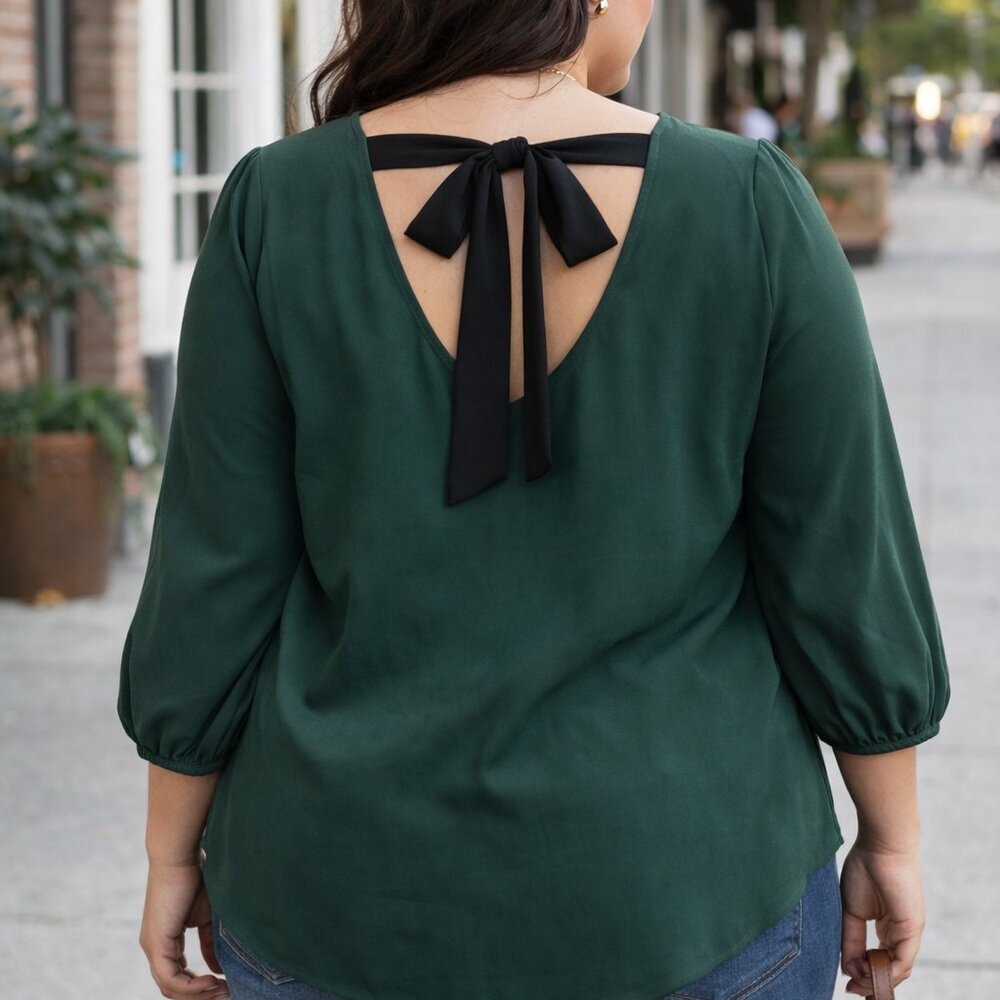 NWT Ryan Wythe Blouse Women’s Green Bow Cutout 3/4 Sleeve Top 2X